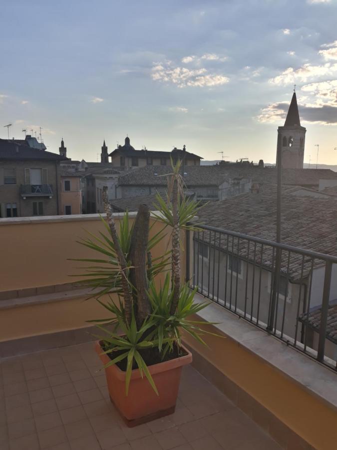 Hotel La Torretta Фолиньо Экстерьер фото
