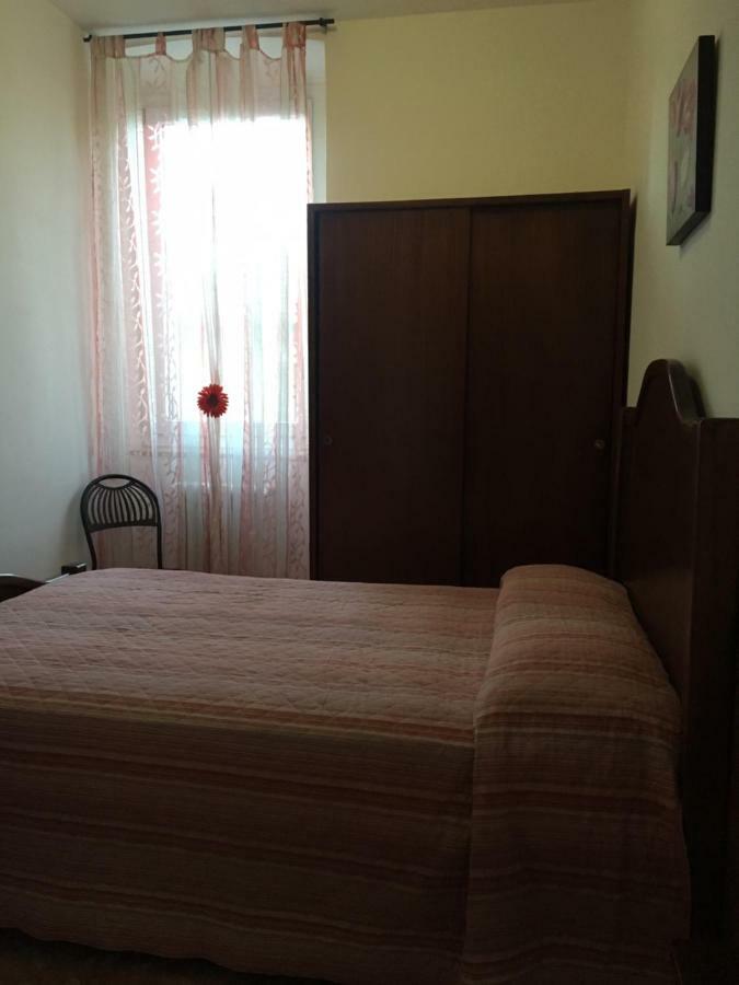 Hotel La Torretta Фолиньо Экстерьер фото