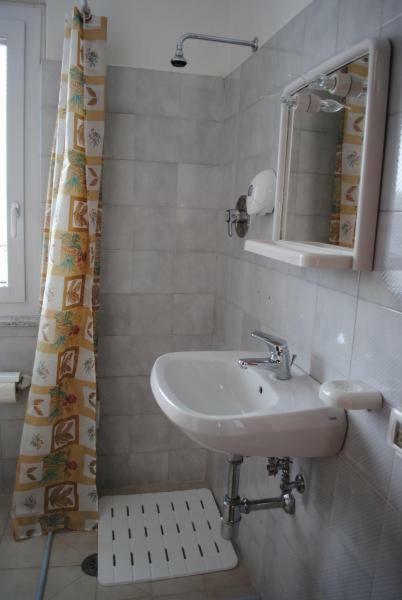 Hotel La Torretta Фолиньо Экстерьер фото
